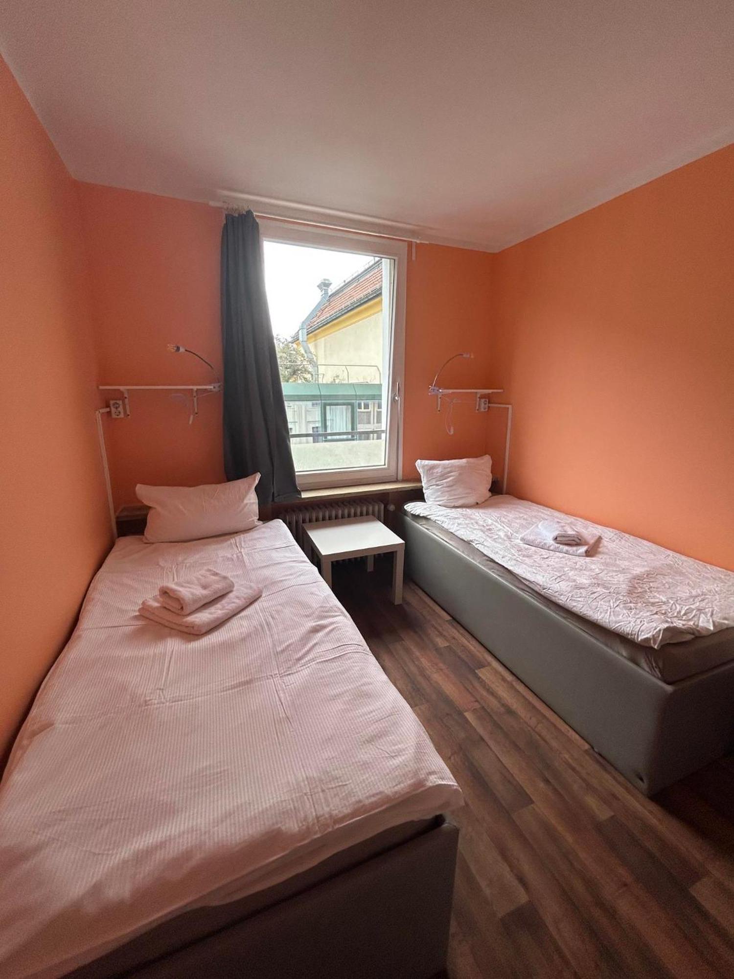 Apartment Budget Station Aparthostel *